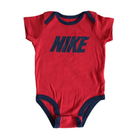 Cache couche Nike - 6-9 mois