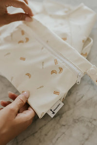 Les bavettes à manches longues en collaboration avec llesdeux - Brunch du dimanche