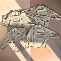 Bavette Imperméable à Manches Longues - Fleurs Antiques