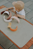Mini tapis à langer en cuir vegan - Tan et gris