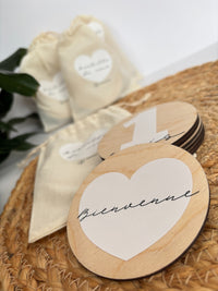 Ensemble de pastilles de mois bébé – Bois et impression couleur